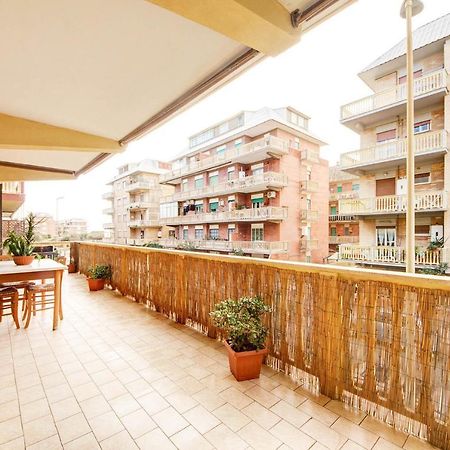 Mare di Roma Apartment Lido di Ostia Cameră foto